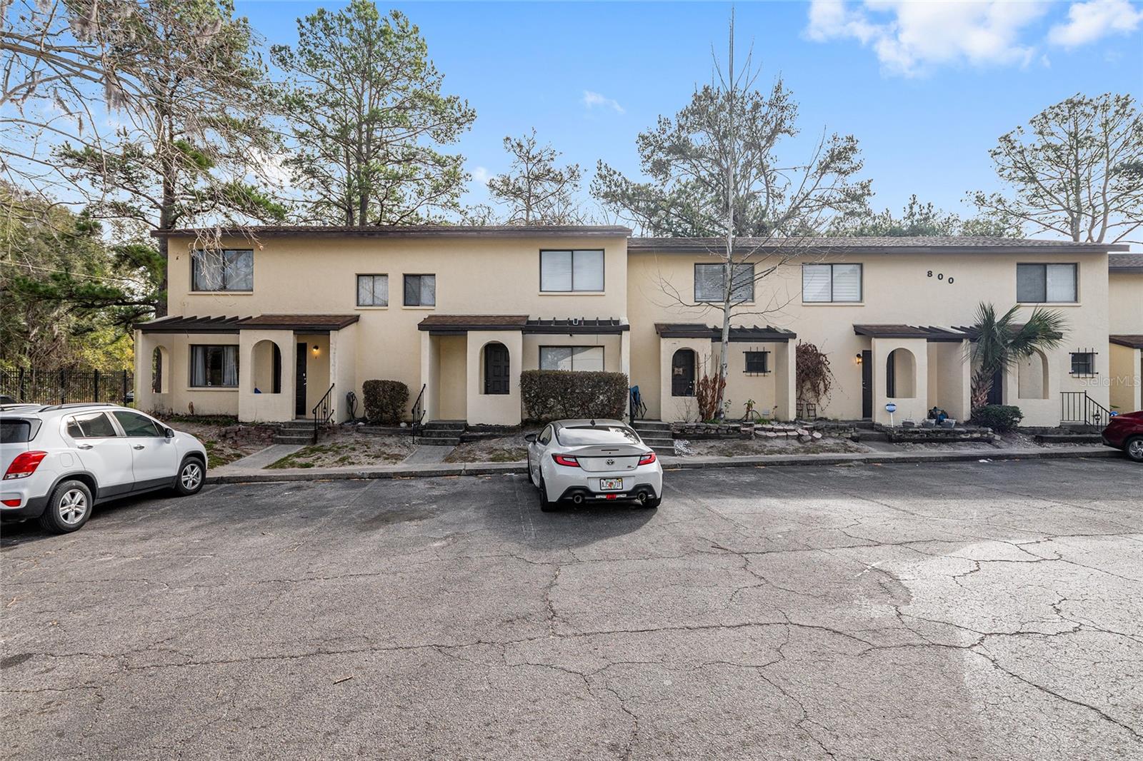 Image 3 of 42 For 2735 35th Place 801