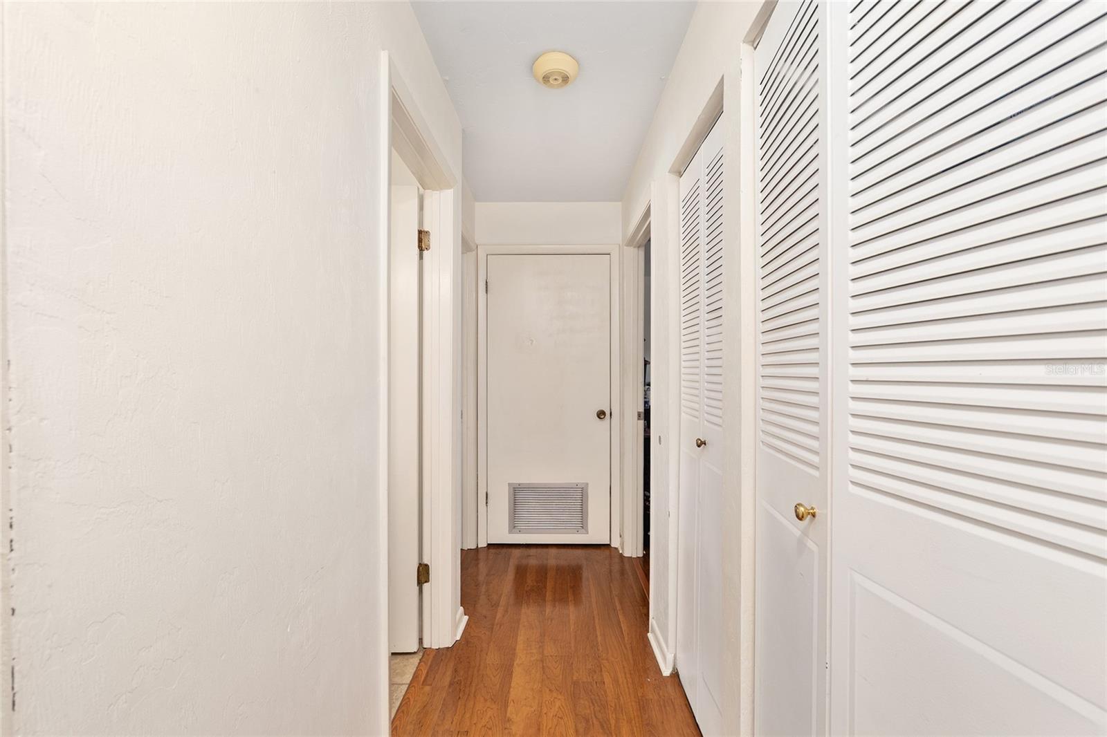 Image 30 of 42 For 2735 35th Place 801