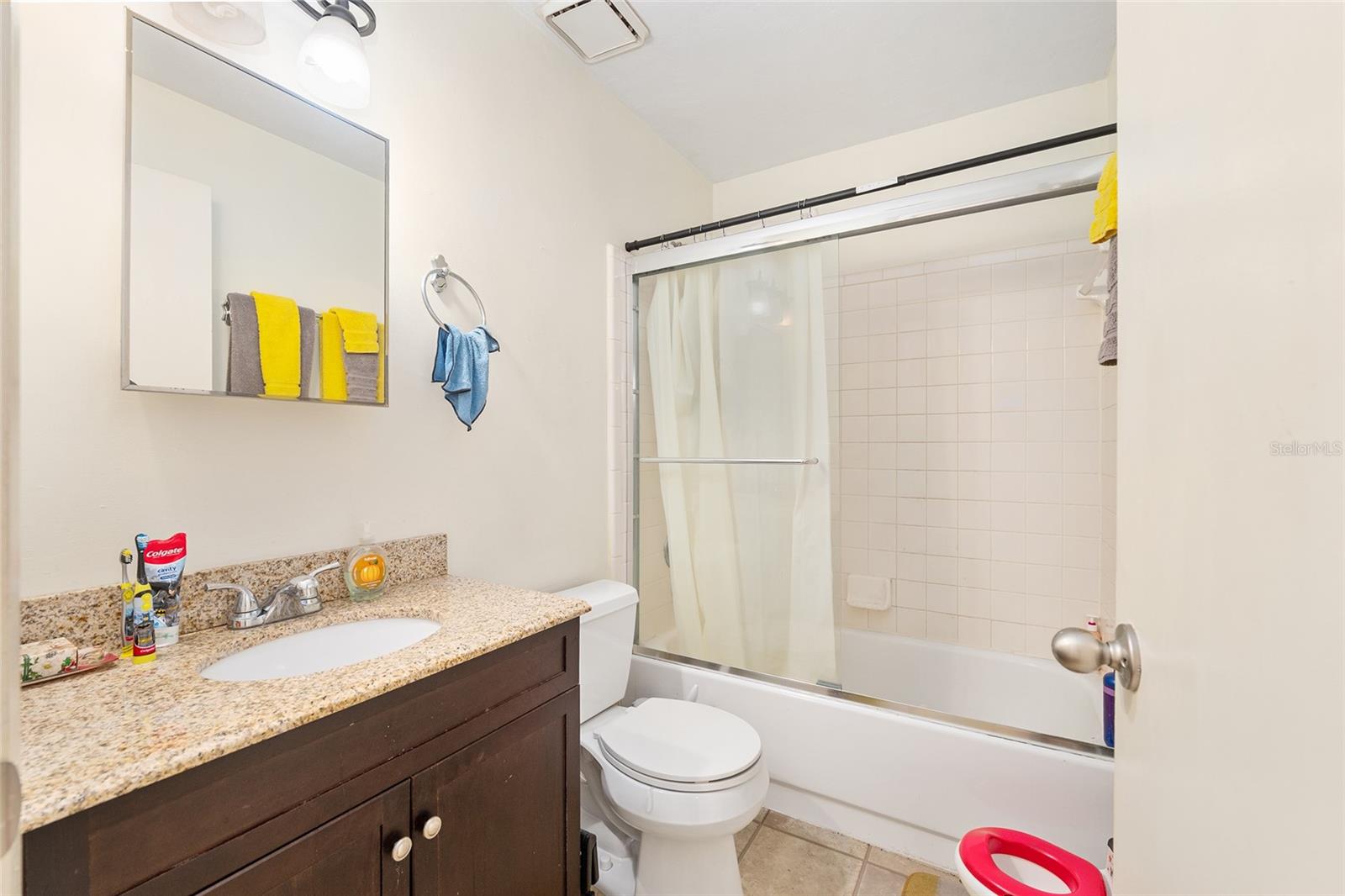 Image 36 of 42 For 2735 35th Place 801