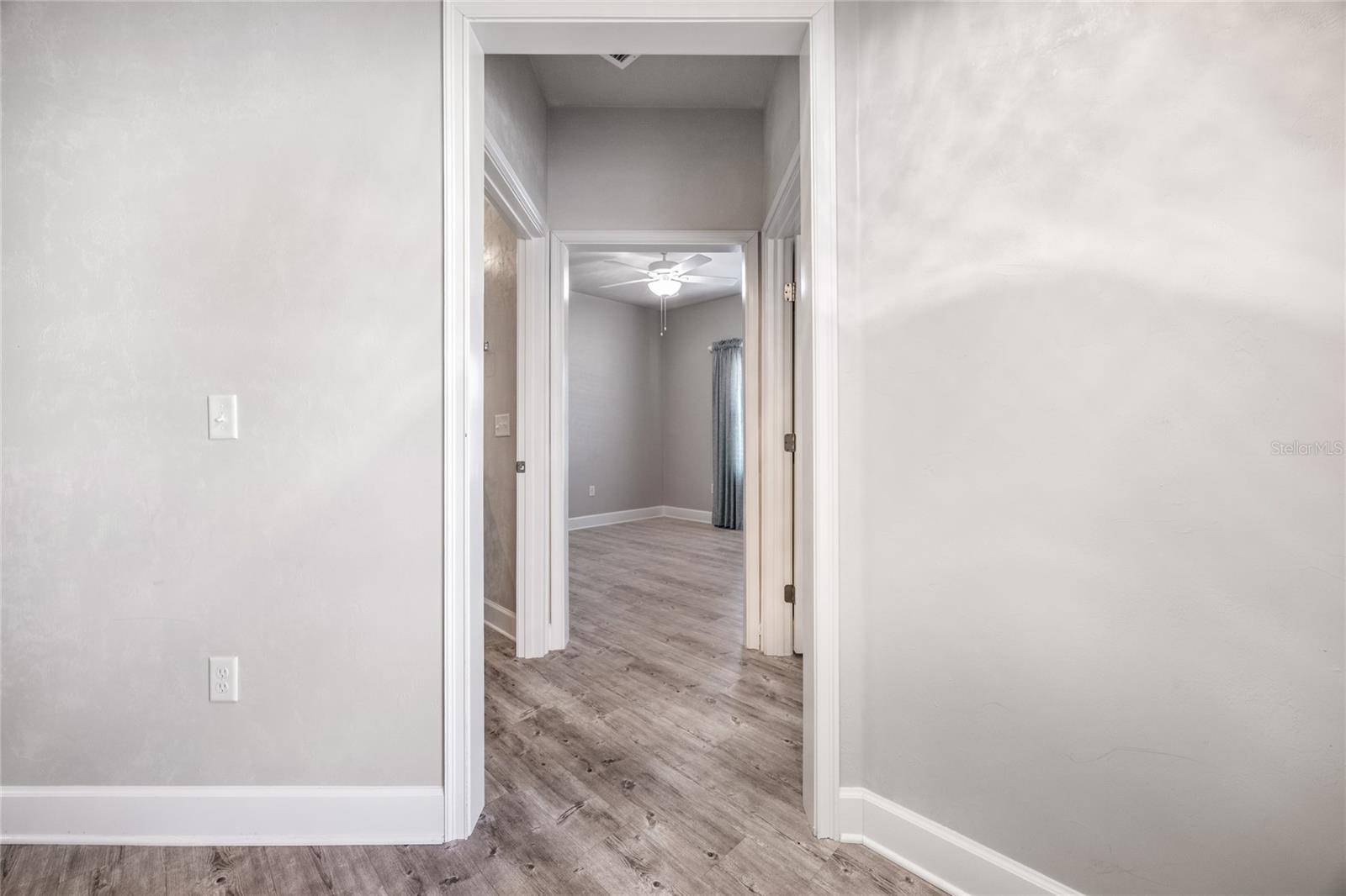 Image 22 of 49 For 12945 12 Road