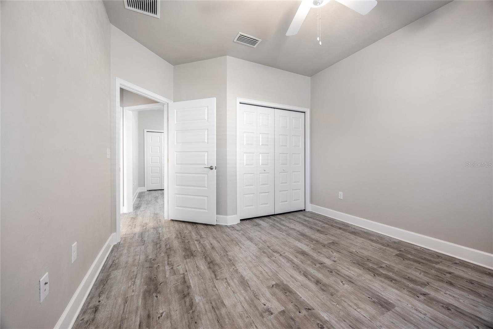 Image 24 of 49 For 12945 12 Road