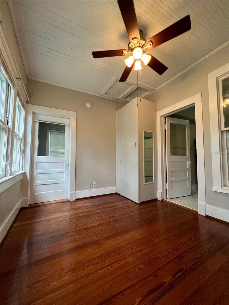 Image 4 of 8 For 414 5th Avenue 1