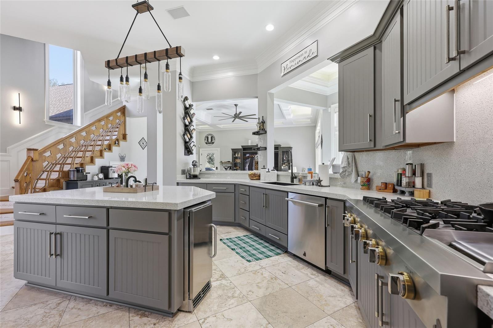 Image 18 of 68 For 385 Nature Drive