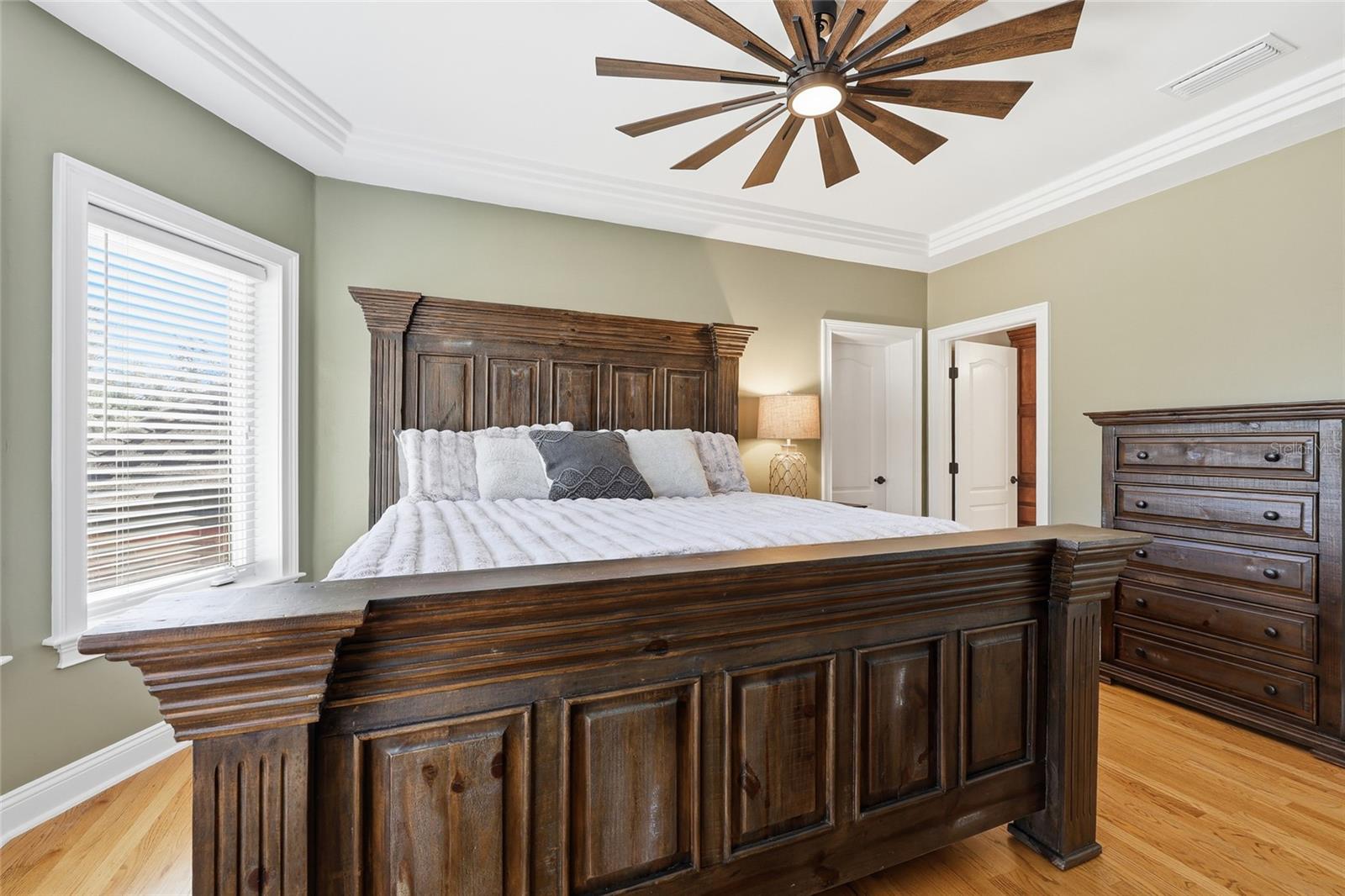 Image 40 of 68 For 385 Nature Drive