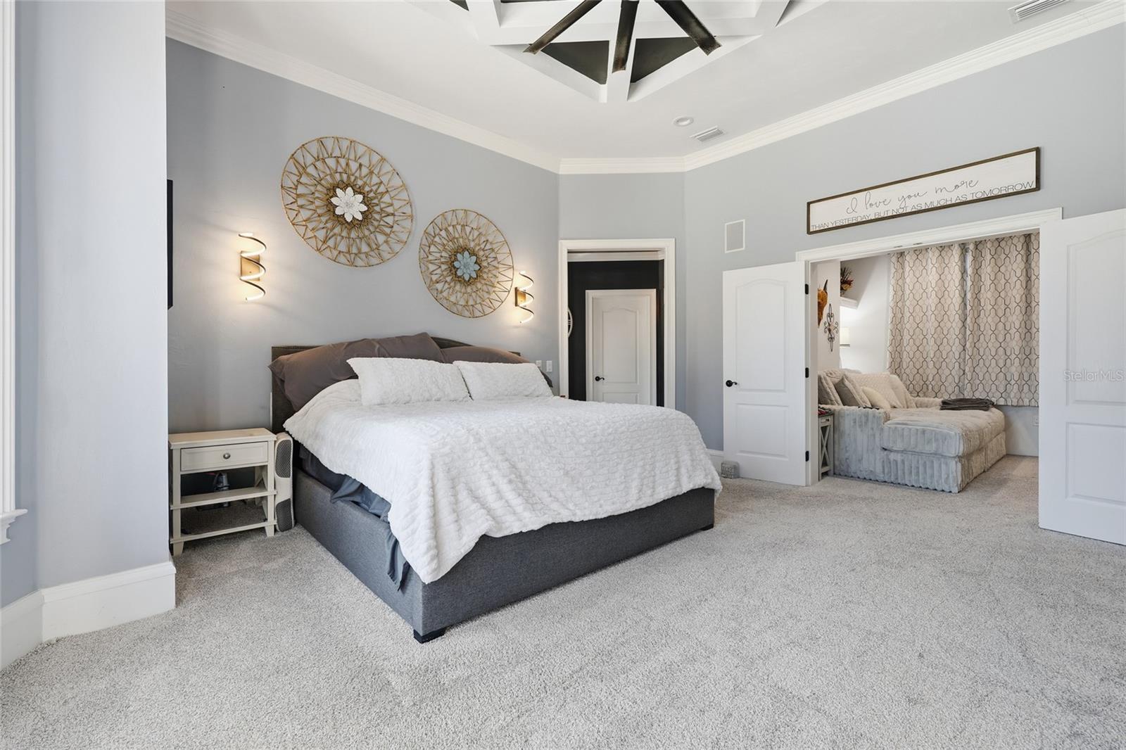 Image 9 of 68 For 385 Nature Drive