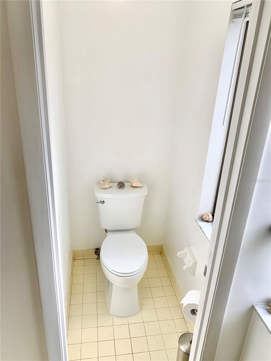 Image 14 of 34 For 1658 22nd Circle