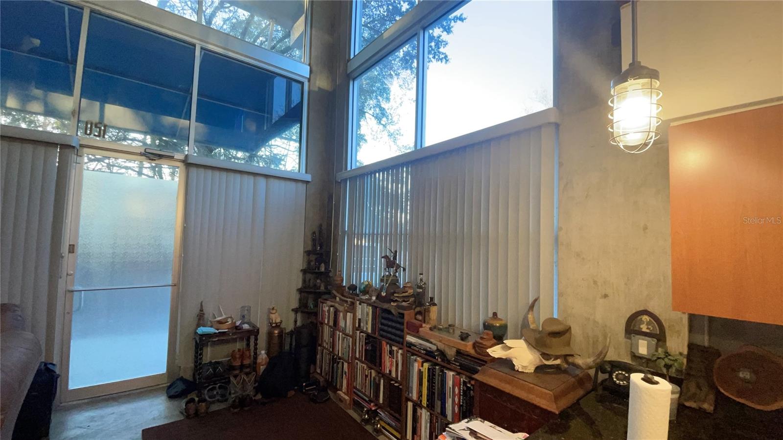 Image 5 of 16 For 2515 Sw 35th Place 120