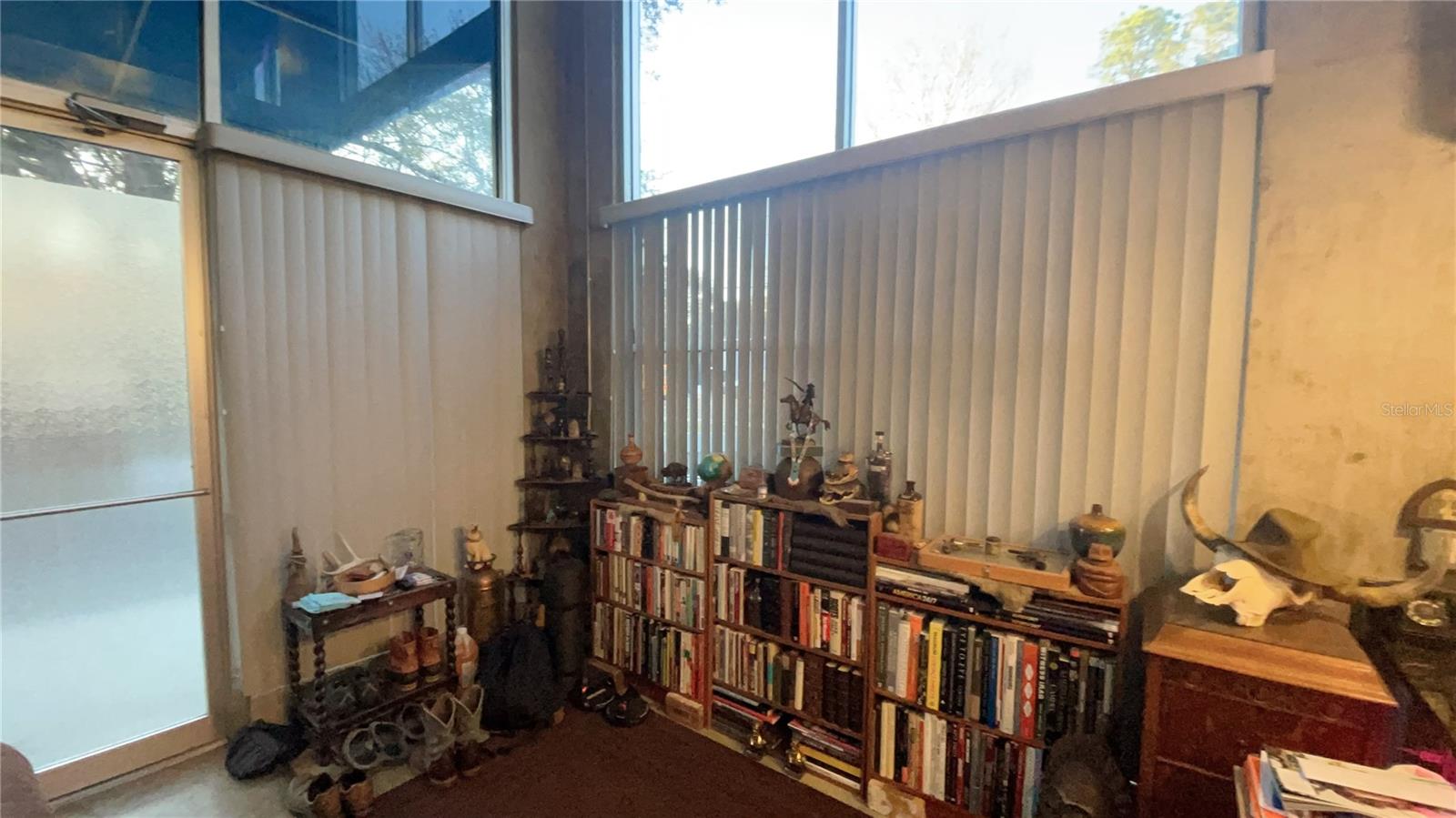 Image 9 of 16 For 2515 Sw 35th Place 120