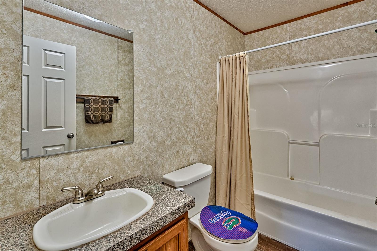 Image 19 of 42 For 152 Piper Drive