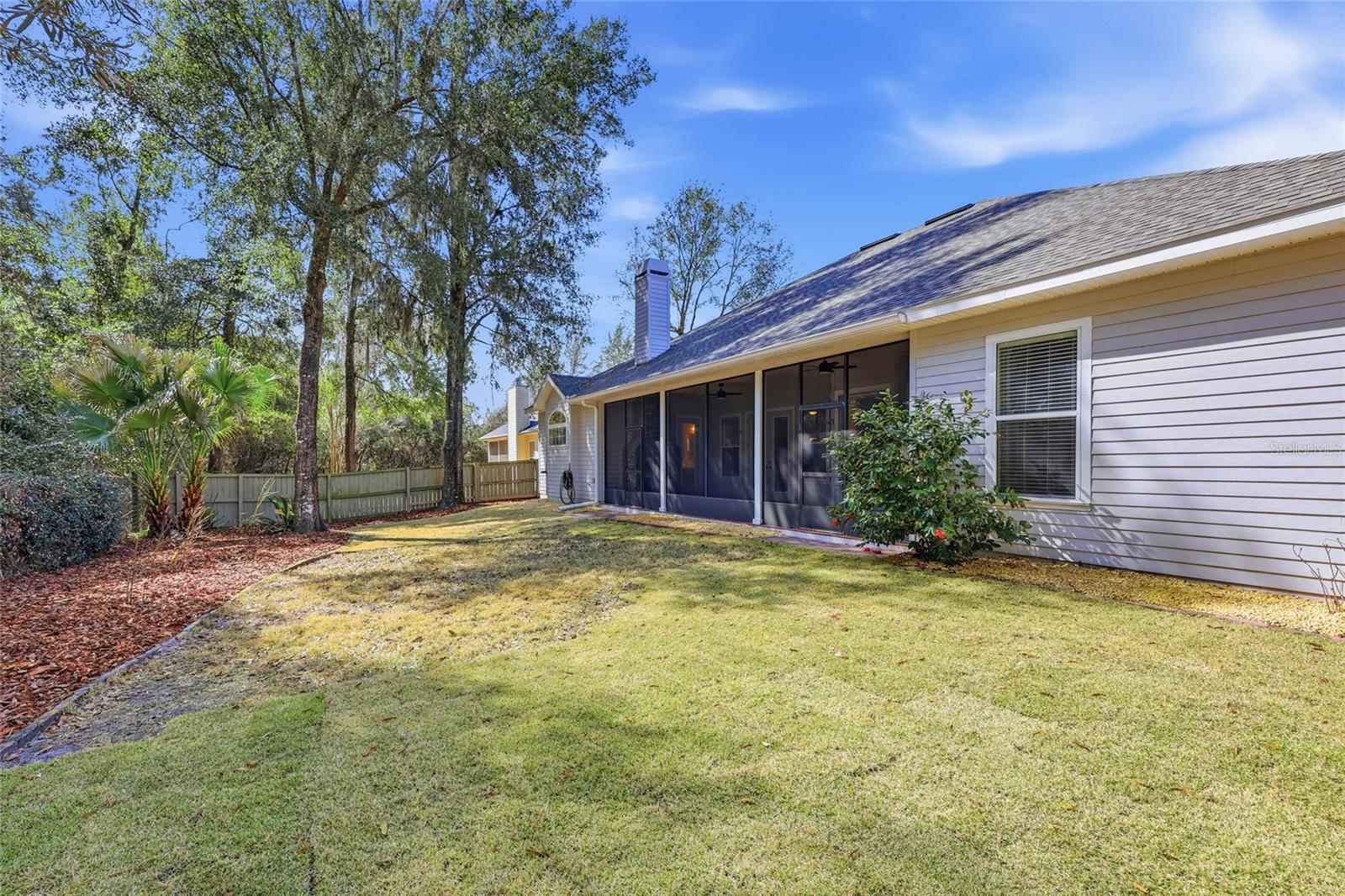 Image 32 of 40 For 6465 88 Terrace