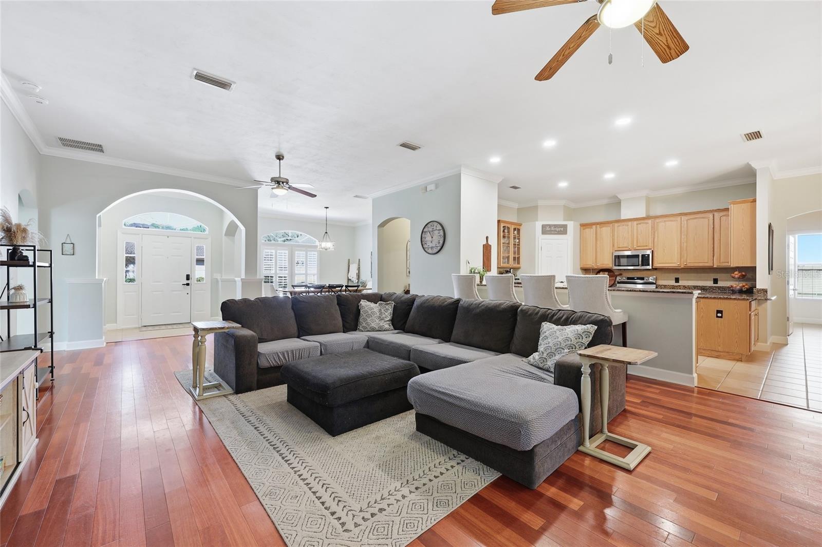 Image 7 of 40 For 6465 88 Terrace