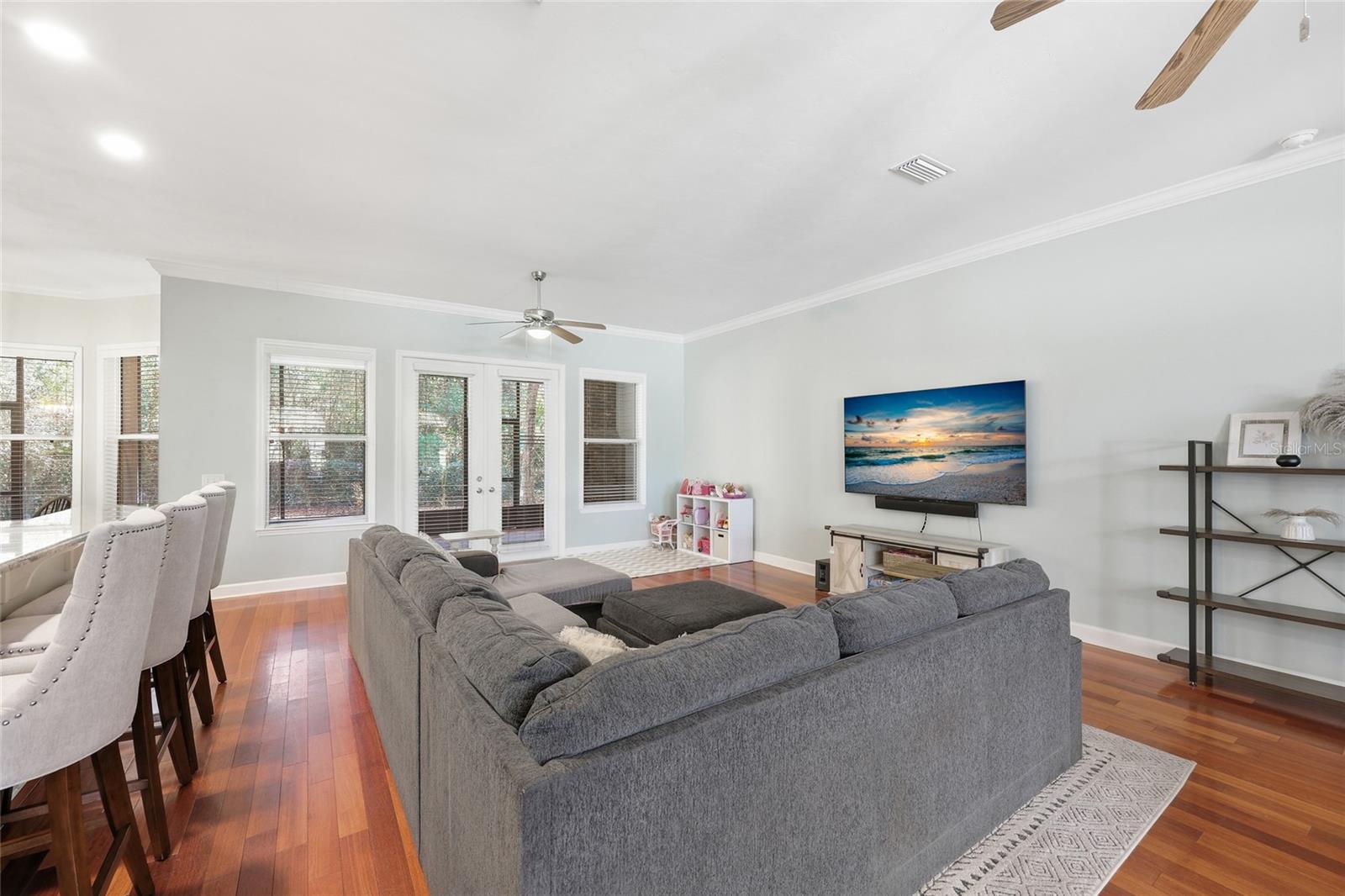 Image 8 of 40 For 6465 88 Terrace