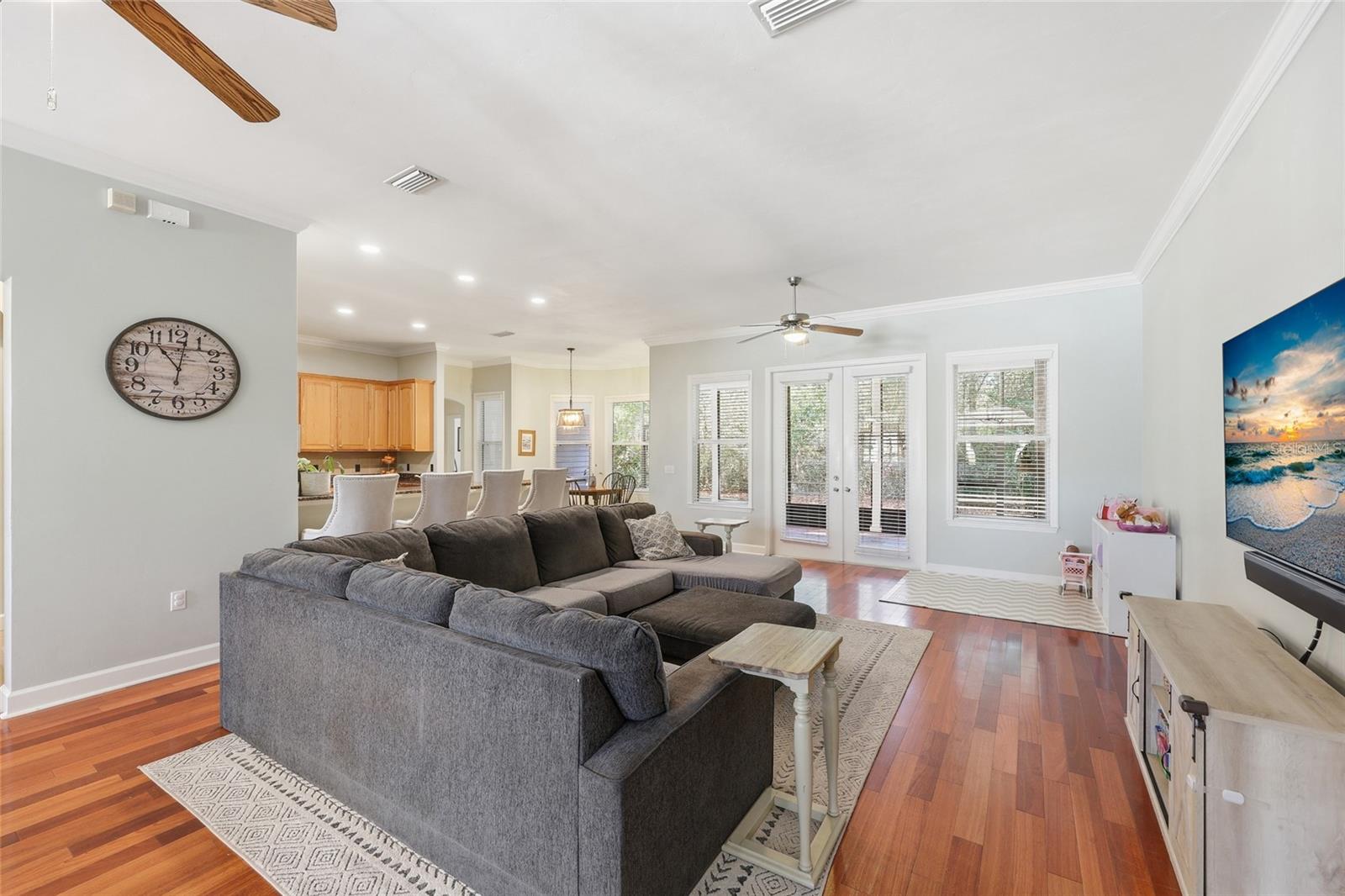 Image 9 of 40 For 6465 88 Terrace