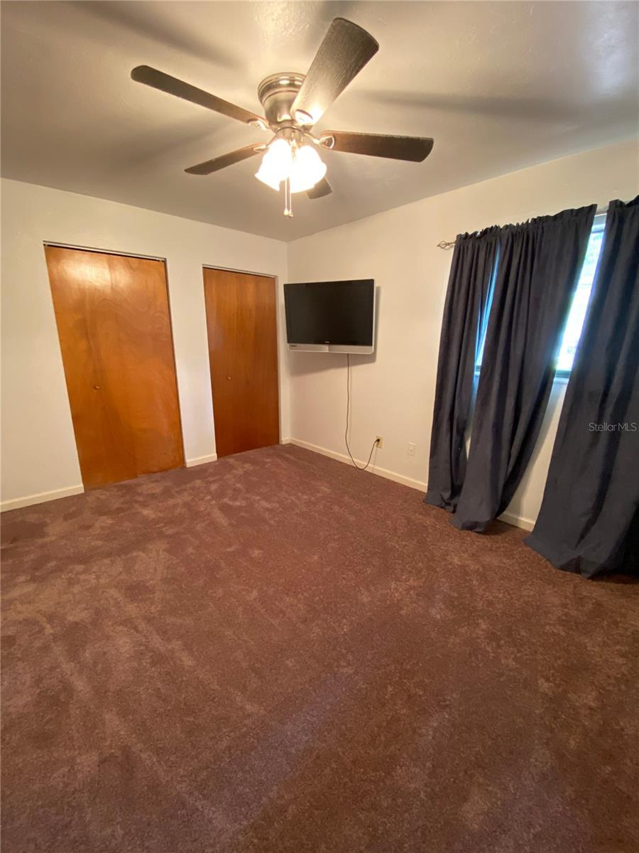 Image 11 of 20 For 2508 35th Place F32