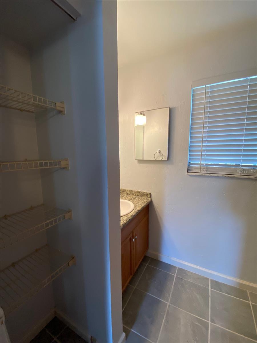 Image 15 of 20 For 2508 35th Place F32