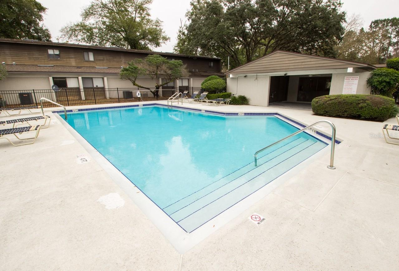 Image 2 of 20 For 2508 35th Place F32