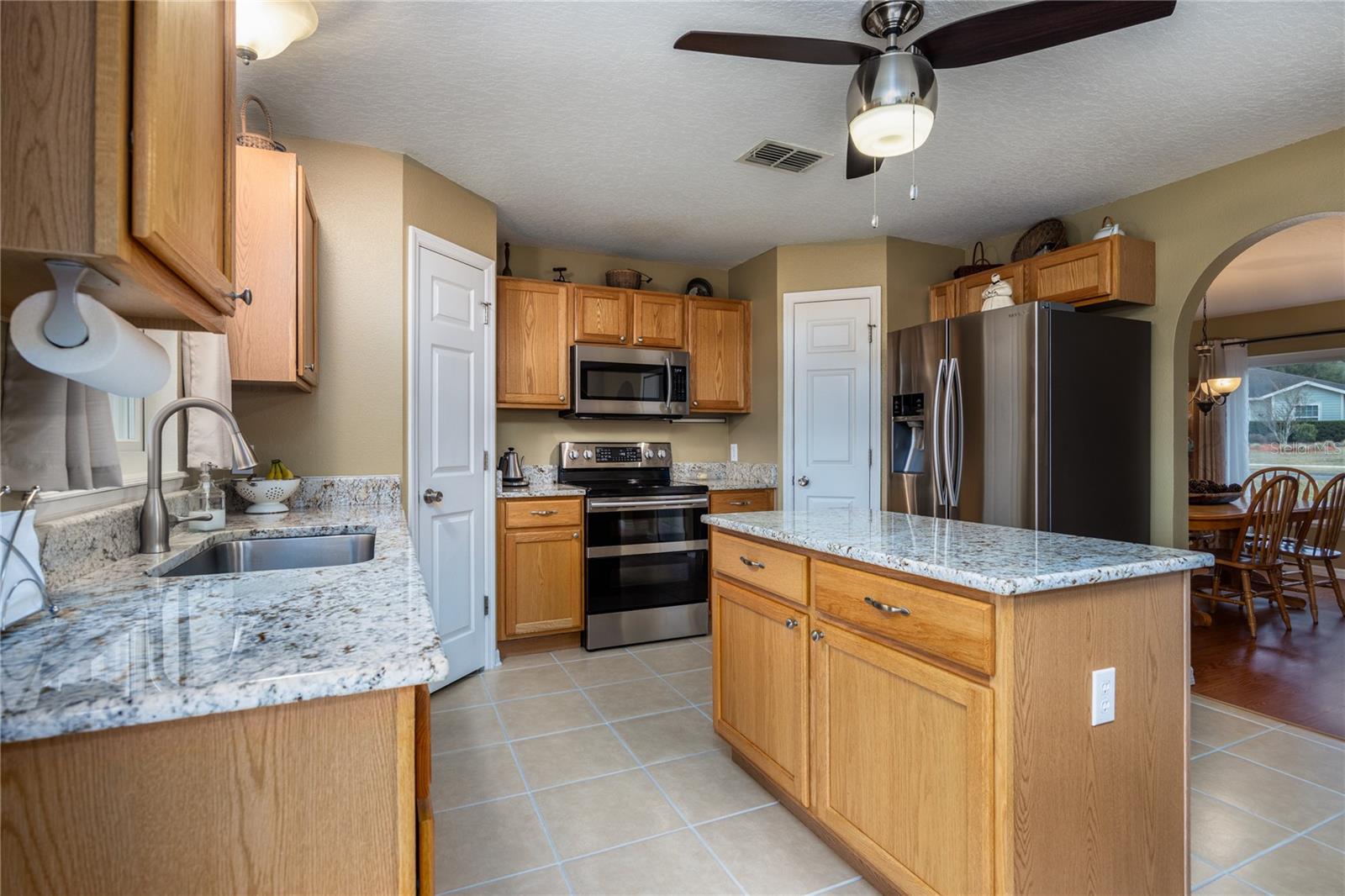 Image 18 of 69 For 940 229th Drive