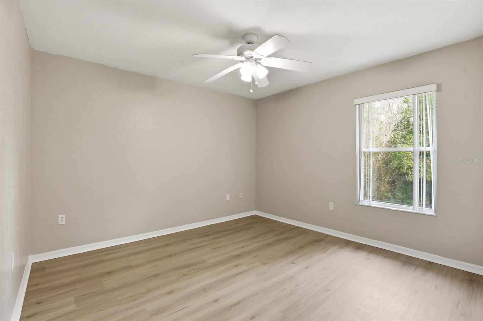 Image 18 of 25 For 1429 98th Terrace