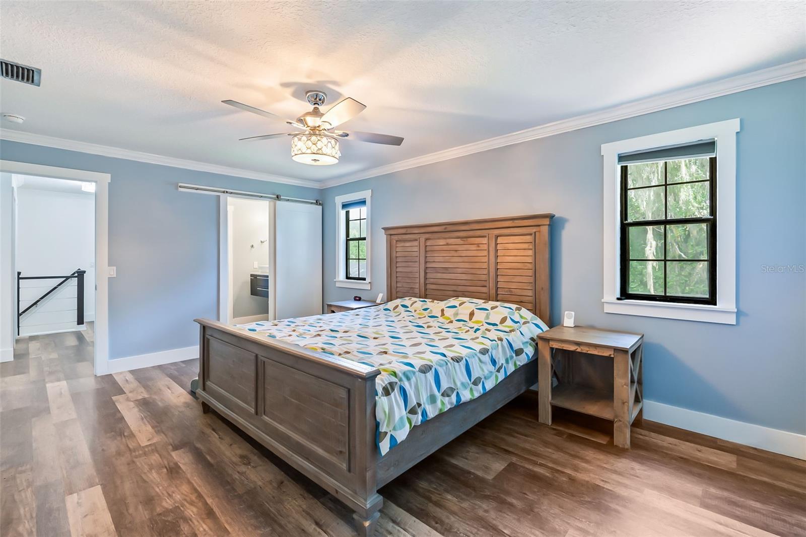 Image 22 of 47 For 102 Thicket Lane