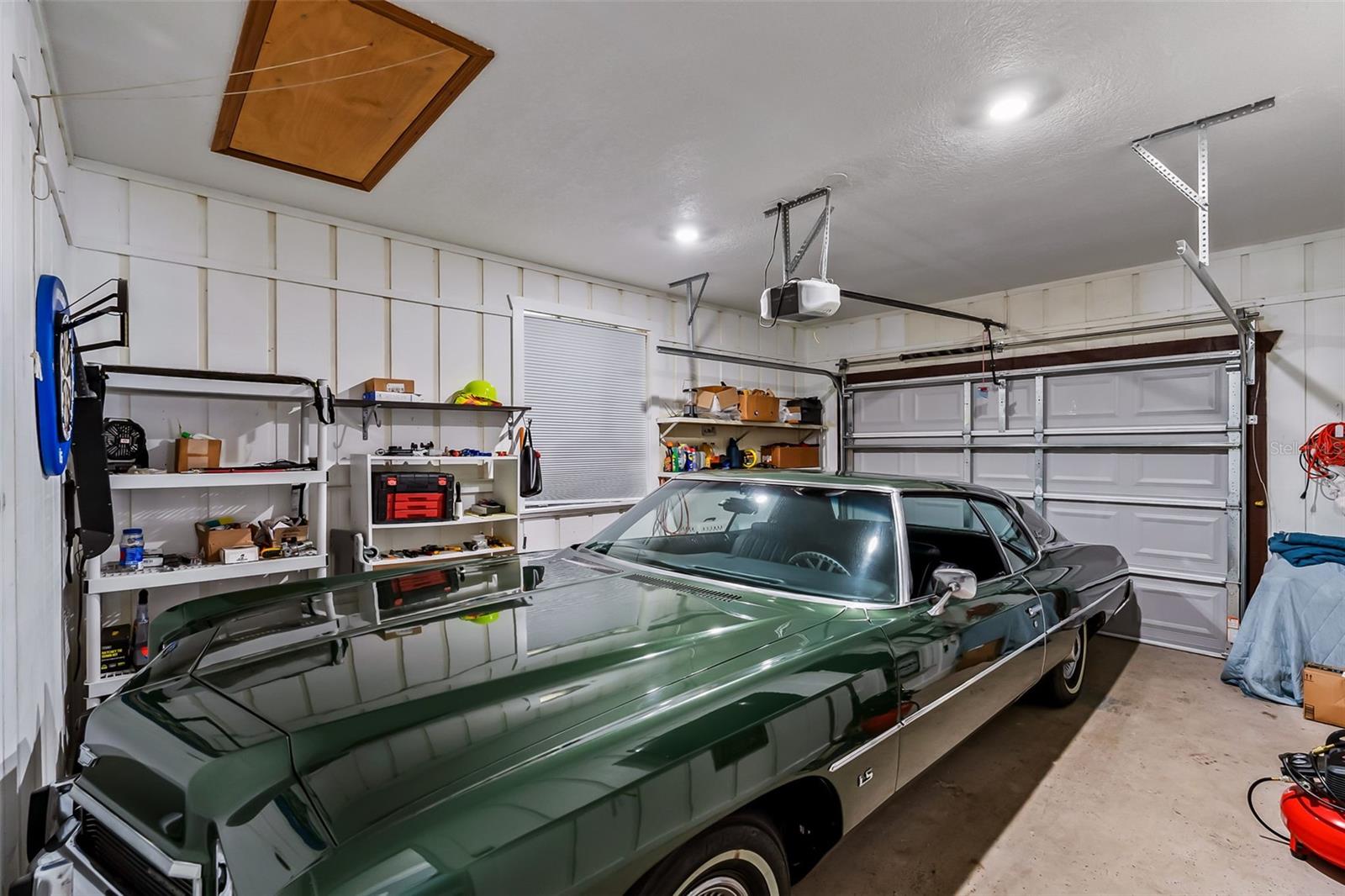 Image 33 of 47 For 102 Thicket Lane