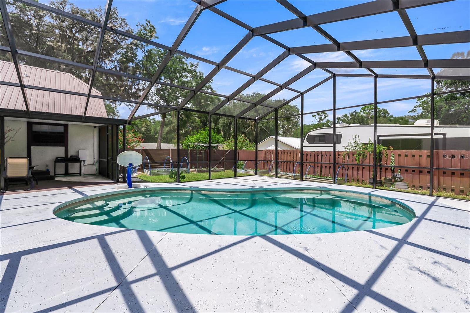 Image 37 of 47 For 102 Thicket Lane