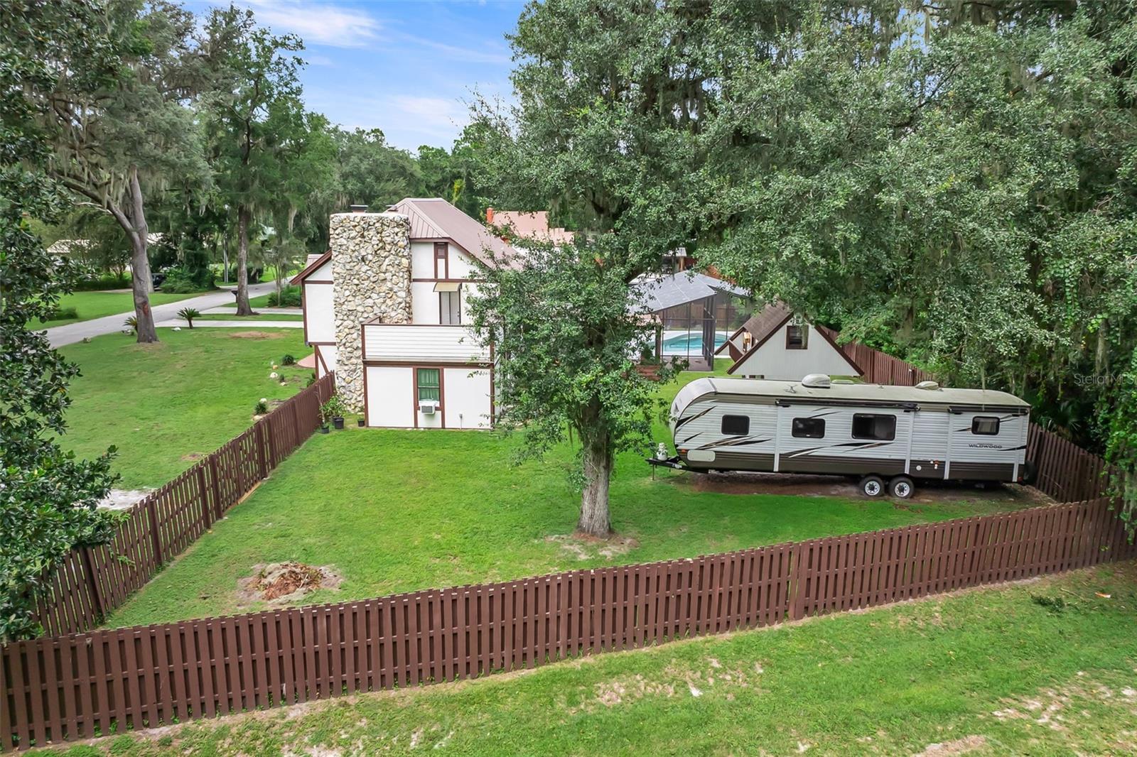 Image 46 of 47 For 102 Thicket Lane