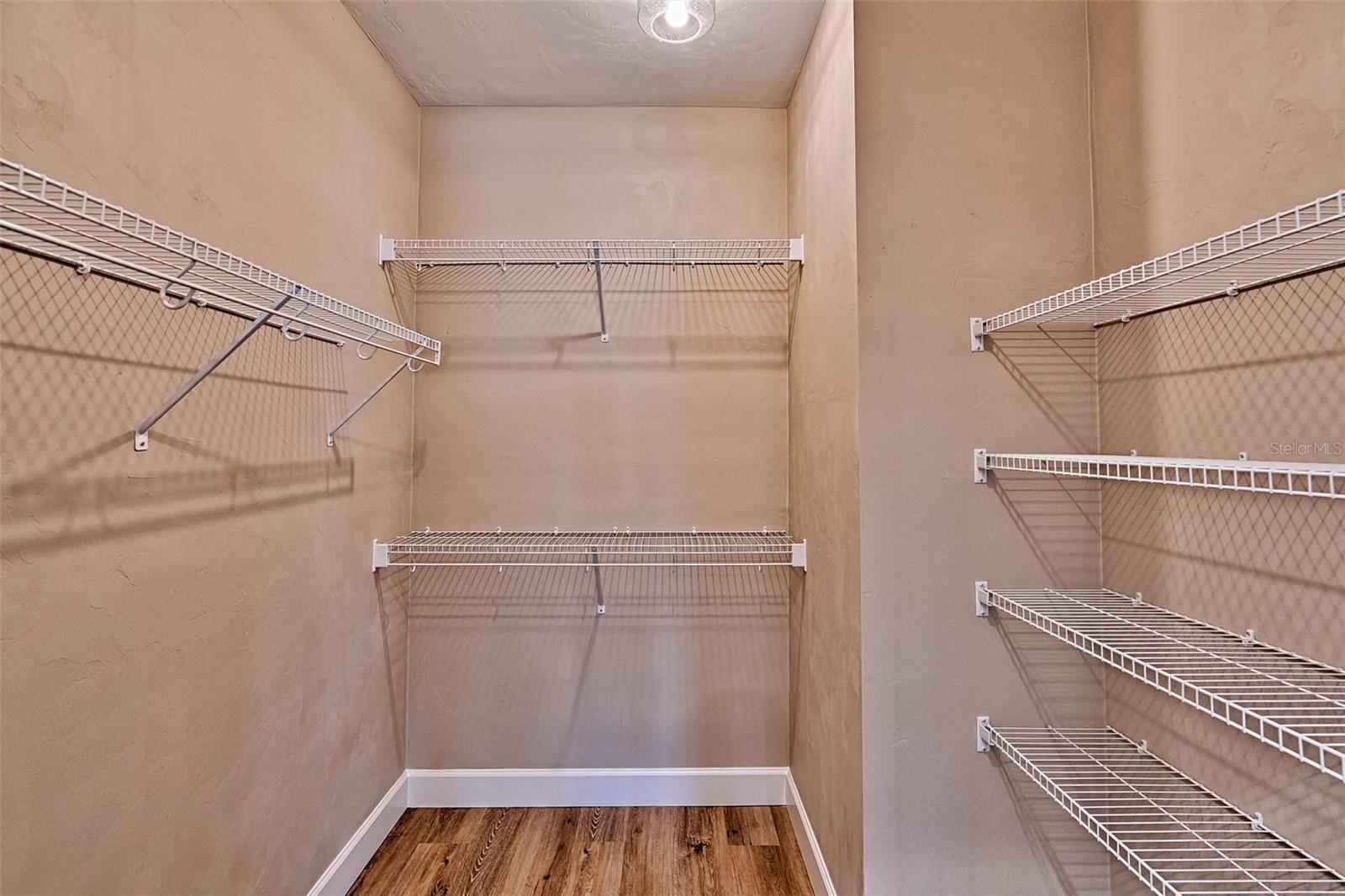 Image 17 of 24 For 484 44th Street