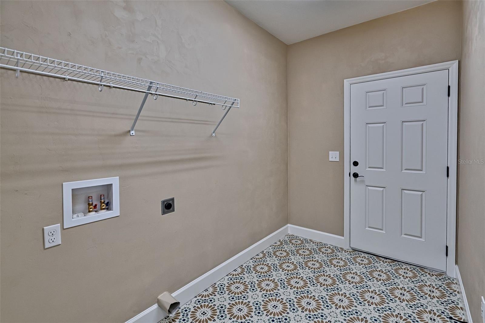 Image 22 of 24 For 484 44th Street