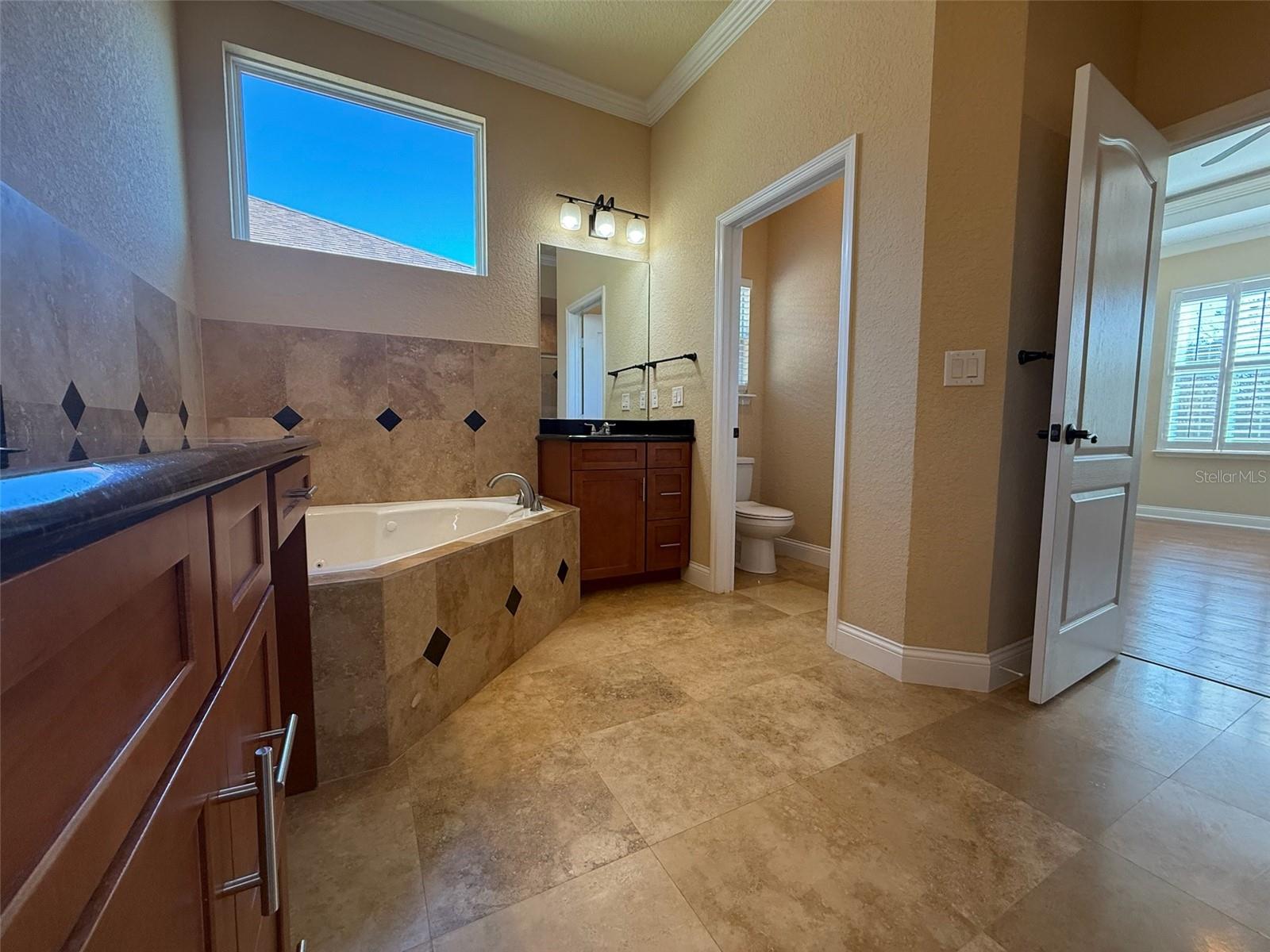 Image 14 of 41 For 14637 27th Place