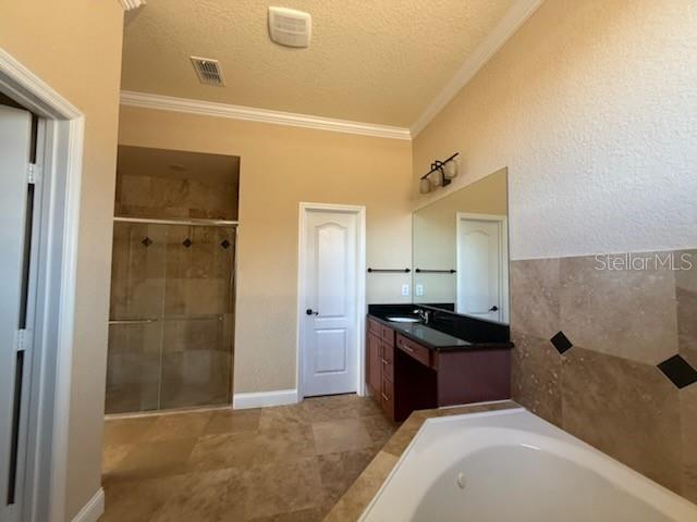 Image 15 of 41 For 14637 27th Place