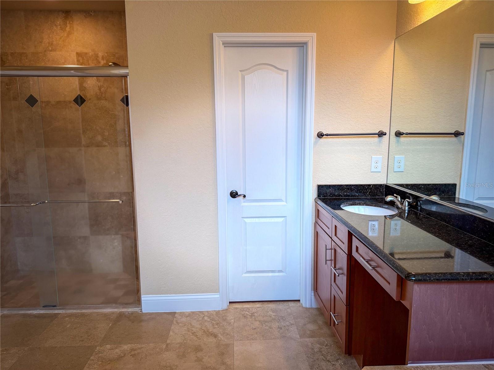 Image 16 of 41 For 14637 27th Place