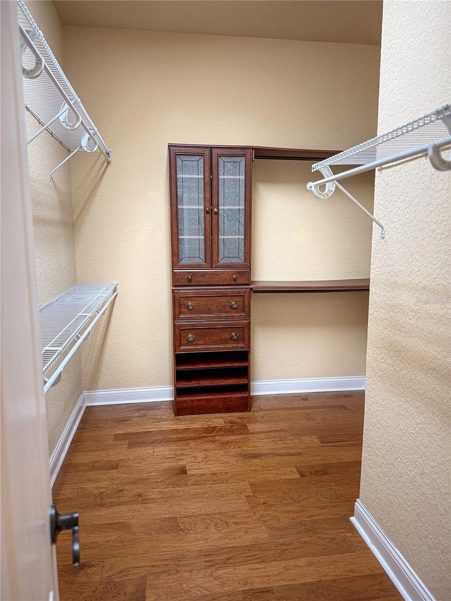 Image 18 of 41 For 14637 27th Place