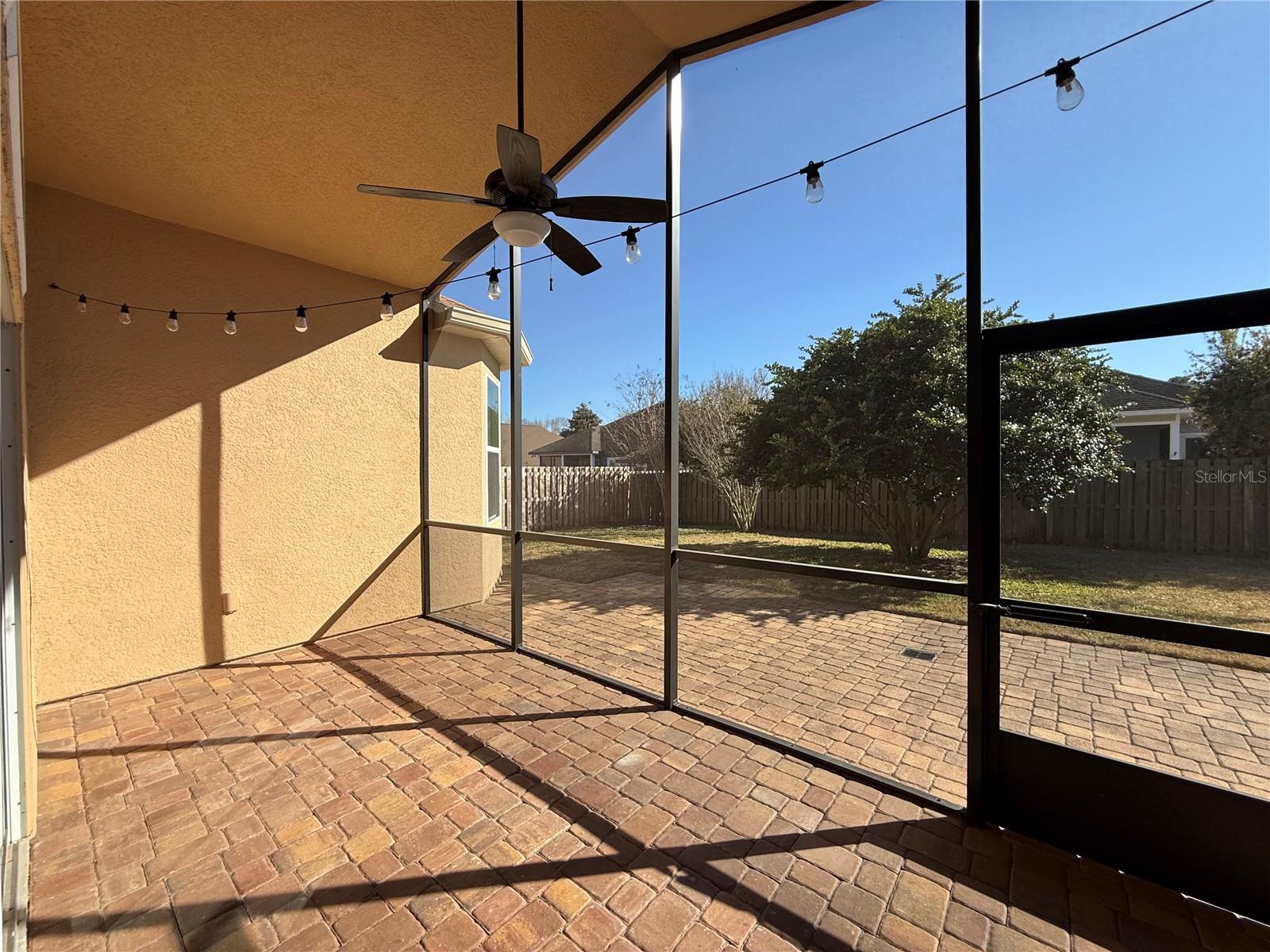 Image 33 of 41 For 14637 27th Place