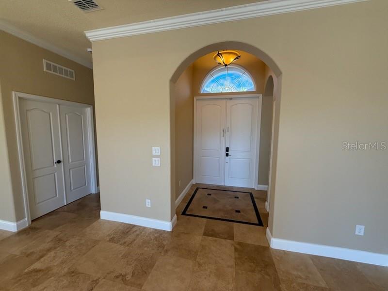 Image 5 of 41 For 14637 27th Place