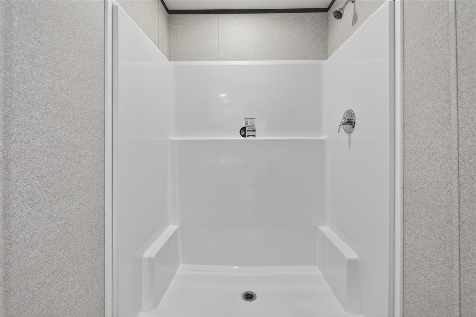 Image 18 of 74 For 419 Lily Trail