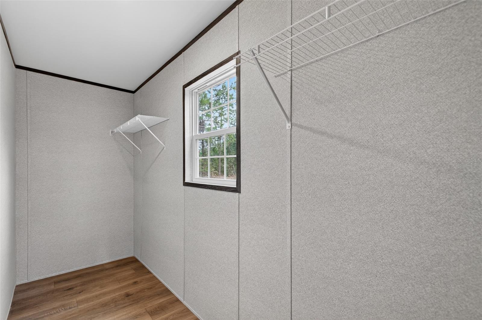 Image 20 of 74 For 419 Lily Trail