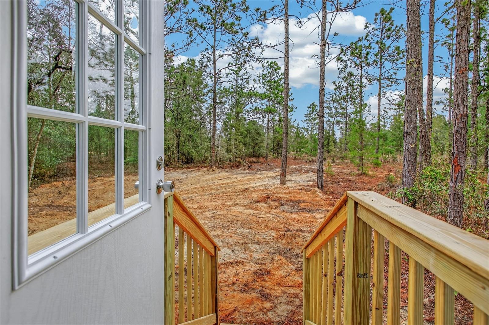 Image 24 of 74 For 419 Lily Trail