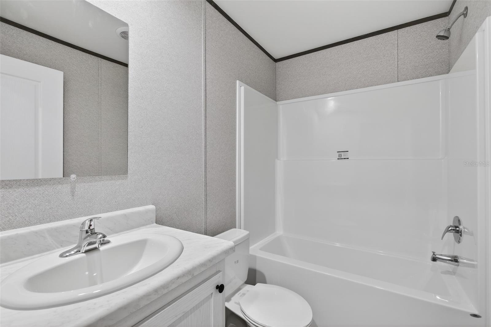 Image 31 of 74 For 419 Lily Trail