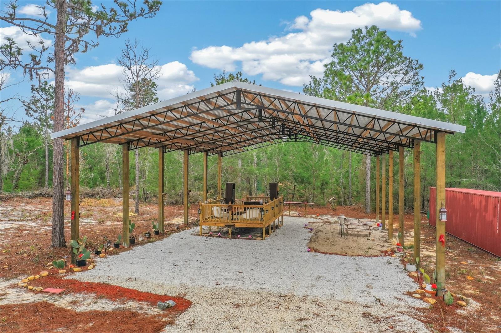 Image 52 of 74 For 419 Lily Trail