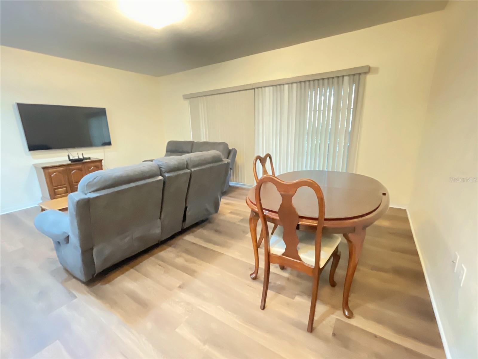 Image 12 of 33 For 1559 Nw 29th Road 5