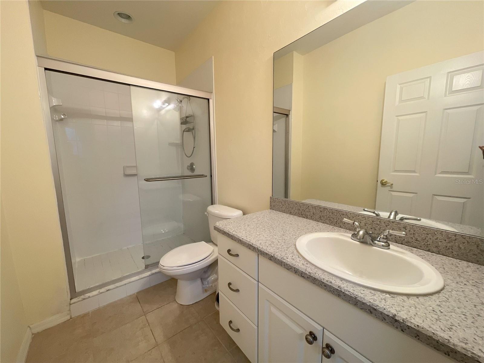 Image 15 of 33 For 1559 Nw 29th Road 5