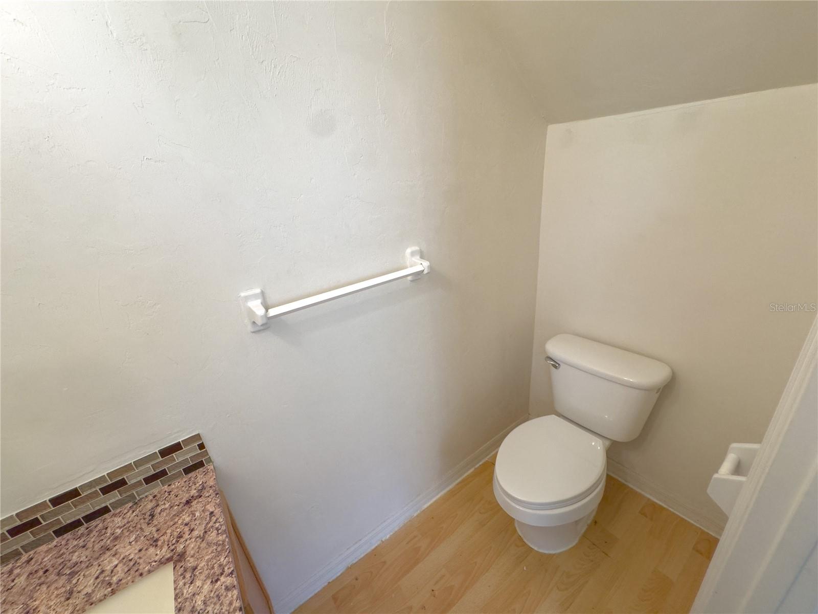 Image 13 of 23 For 4415 34th Street 508