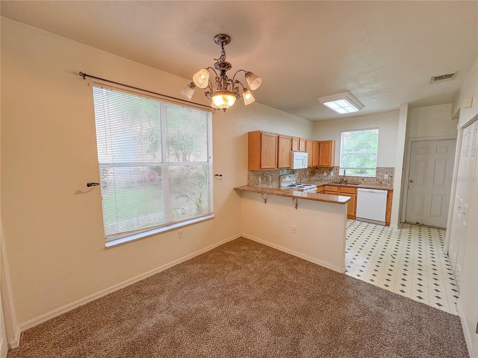 Image 7 of 23 For 4415 34th Street 508