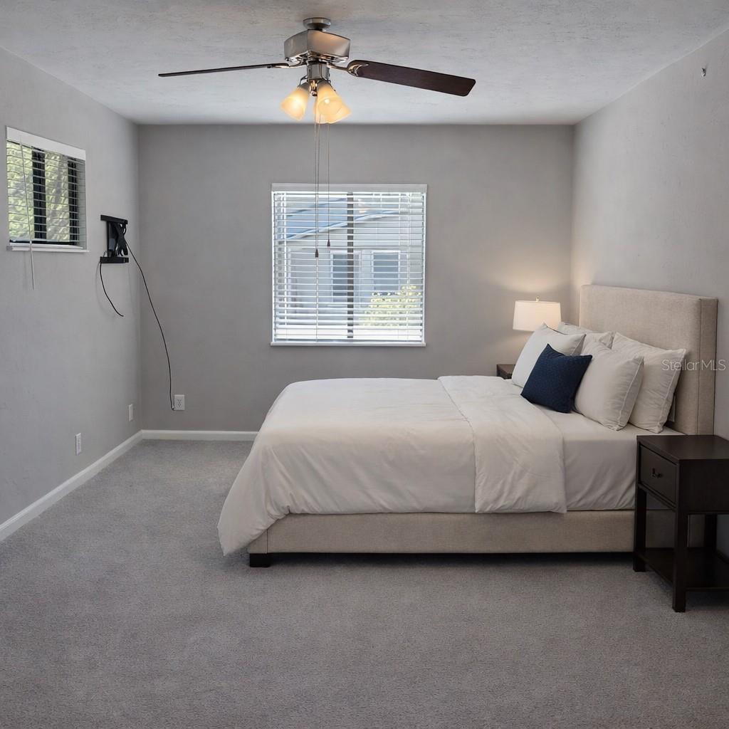 Image 17 of 27 For 8786 37th Circle