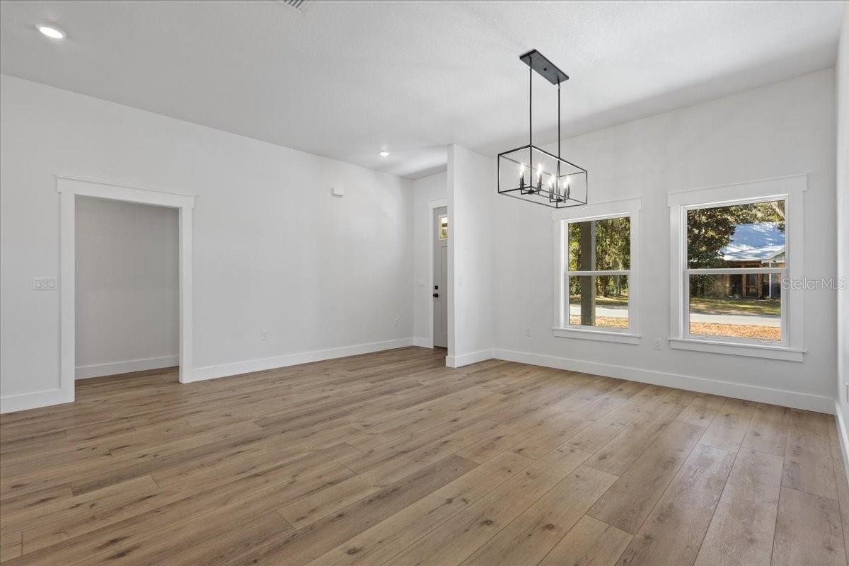 Image 21 of 54 For 9140 Dorie Drive