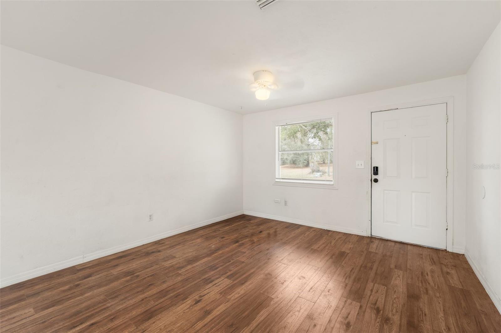 Image 5 of 21 For 1911 14th Avenue