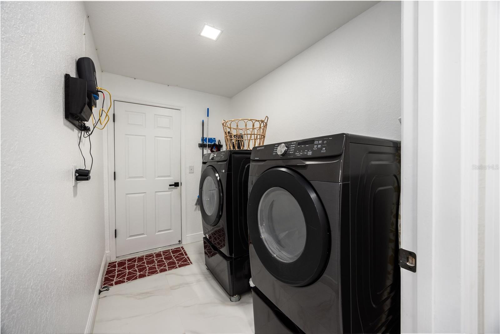 Image 27 of 56 For 5793 121st Terrace