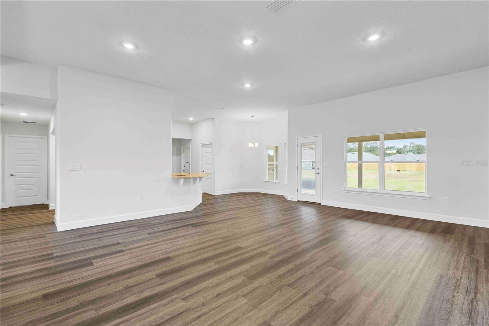 Image 35 of 44 For 483 Bellflower Drive