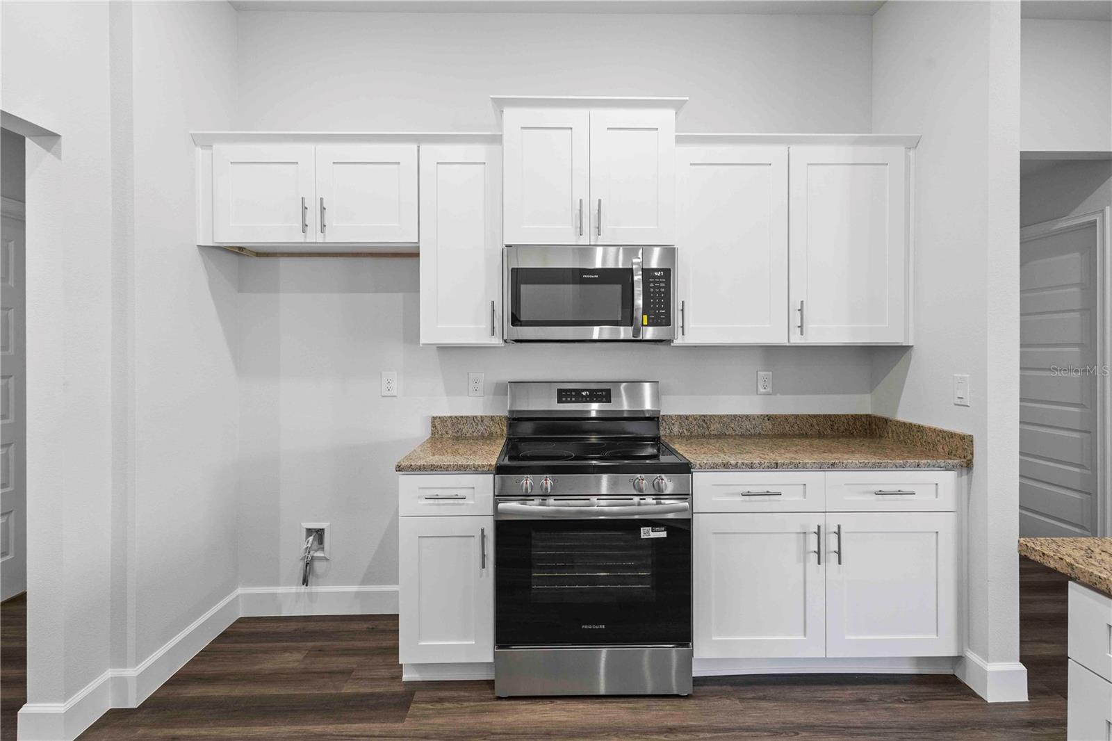 Image 42 of 44 For 483 Bellflower Drive