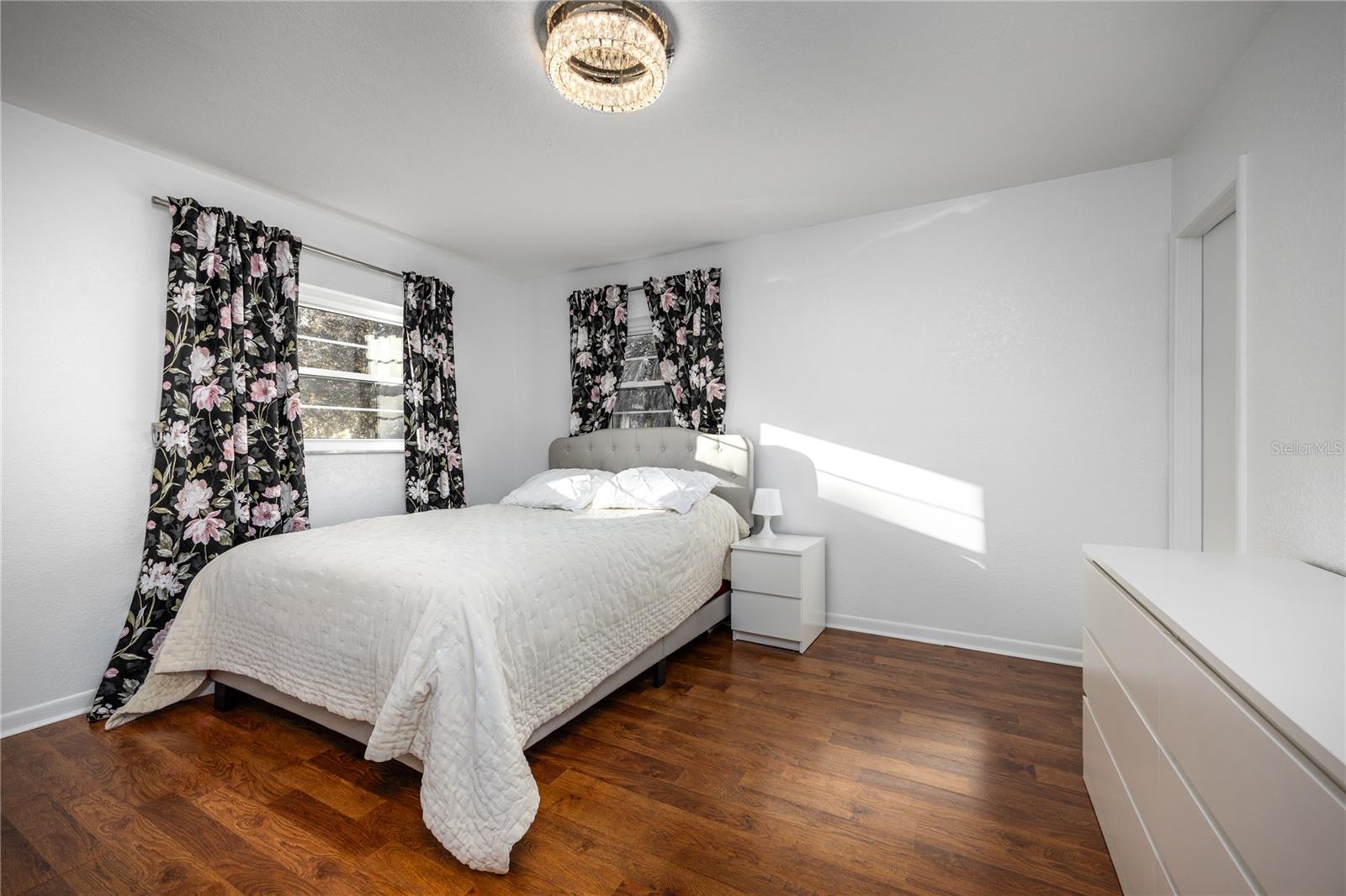 Image 15 of 29 For 1522 25th Street D